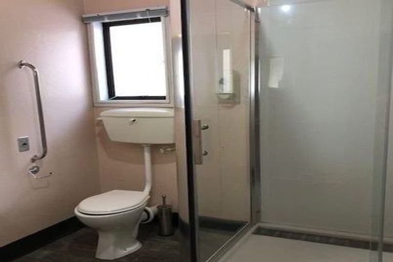 Photo of property in Tranquil Lodge Backpackers, 440 Manchester Street, St Albans, Christchurch, 8014