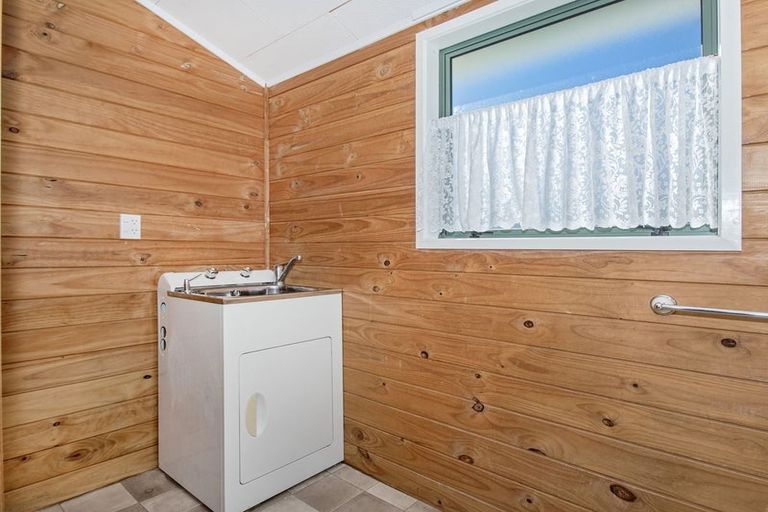 Photo of property in 2a Charles Street, Westshore, Napier, 4110