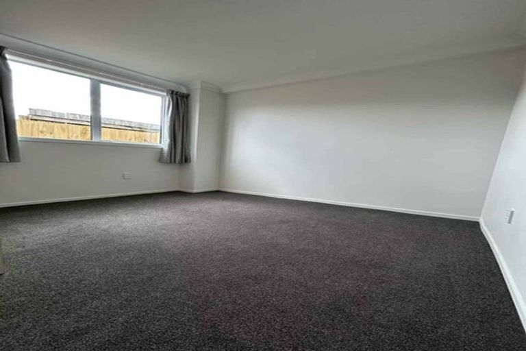 Photo of property in 6 Adel Place, Weymouth, Auckland, 2103