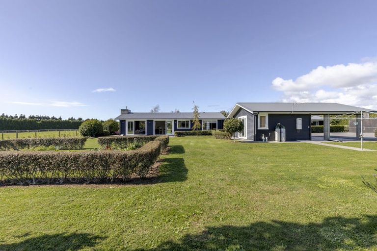 Photo of property in 50a Richmond Road, Brixton, New Plymouth, 4373