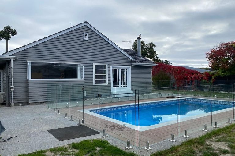 Photo of property in 7 Prossers Road, Saint Martins, Christchurch, 8022