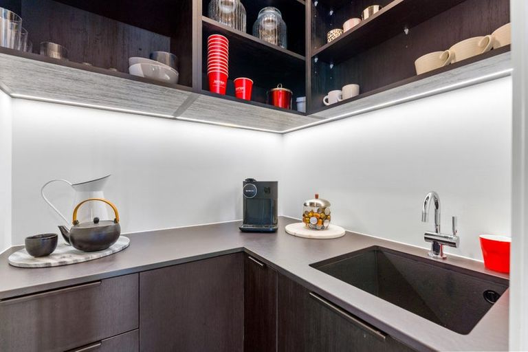 Photo of property in 2 Buddle Road, Paerata, 2124