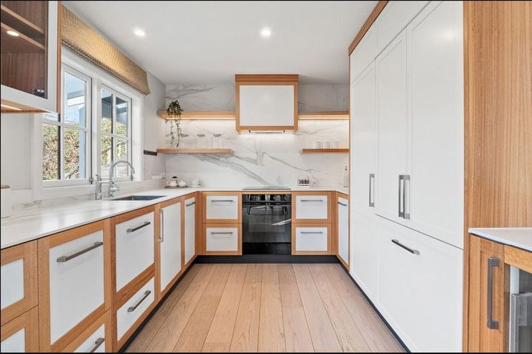 Photo of property in 21 Berkshire Street, Arrowtown, 9302