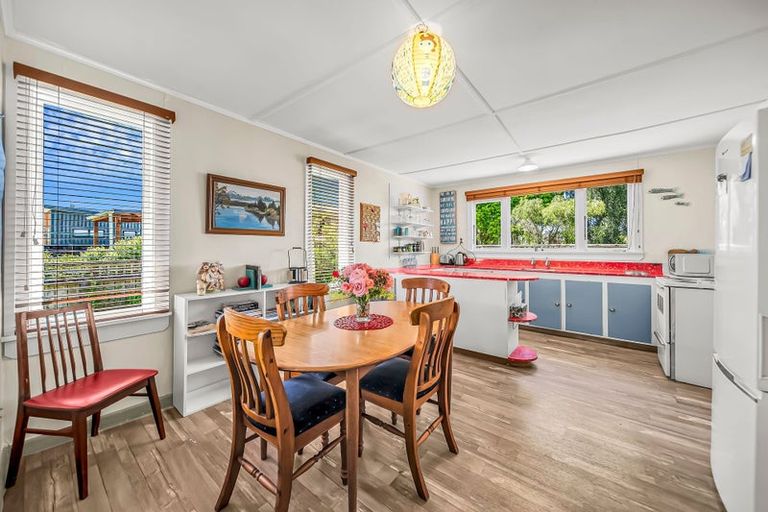 Photo of property in 17 Dorizac Place, Te Anau, 9600
