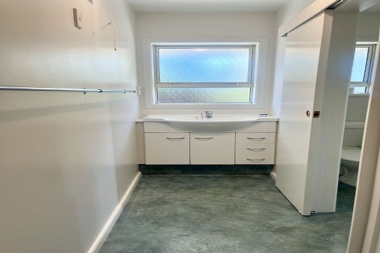 Photo of property in 25 Grahams Road, Ilam, Christchurch, 8041