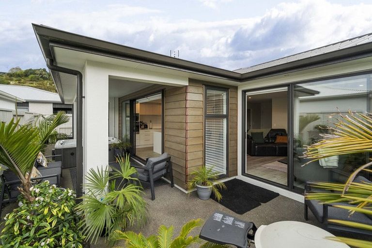 Photo of property in 43a Saint Pauls Drive, Brookfield, Tauranga, 3110