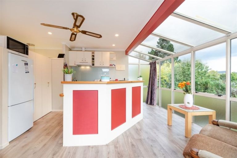 Photo of property in 23 Sherwood Avenue, Te Atatu South, Auckland, 0610