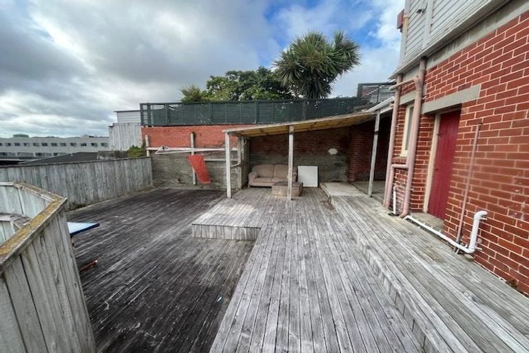 Photo of property in 9 Thompson Street, Mount Cook, Wellington, 6011