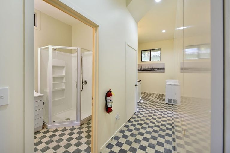 Photo of property in 20 Worlds End Road, Tennyson Inlet, 7195