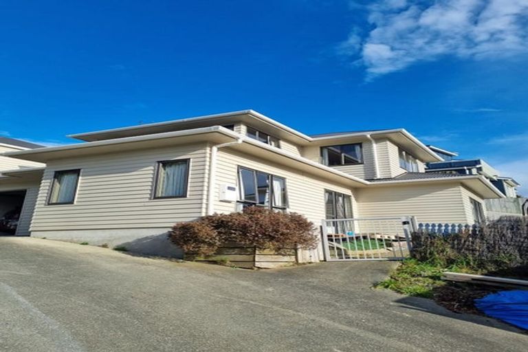 Photo of property in 45a Waverton Terrace, Churton Park, Wellington, 6037