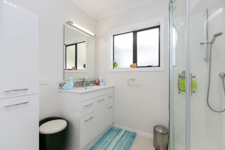 Photo of property in 142a Rata Street, Inglewood, 4330