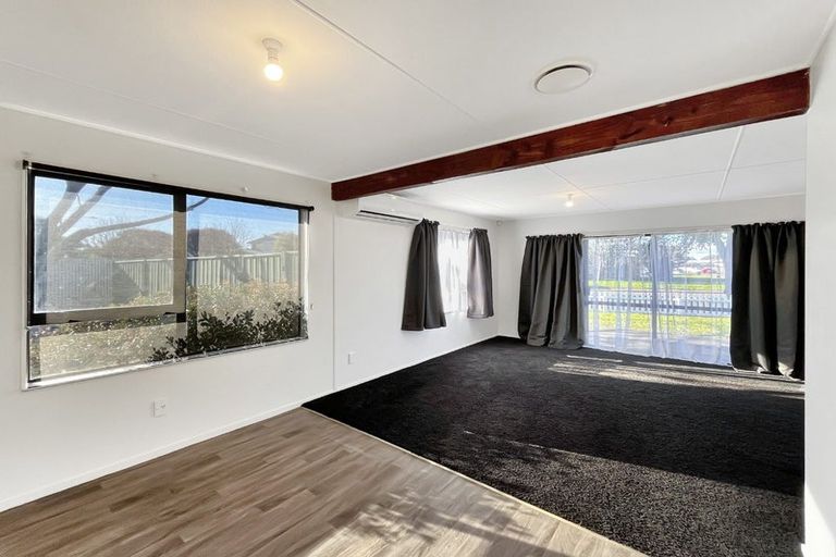 Photo of property in 80 Diaz Drive, Flaxmere, Hastings, 4120