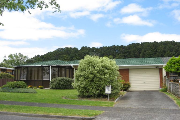 Photo of property in 10 Ridgeway Road, Pukekohe, 2120
