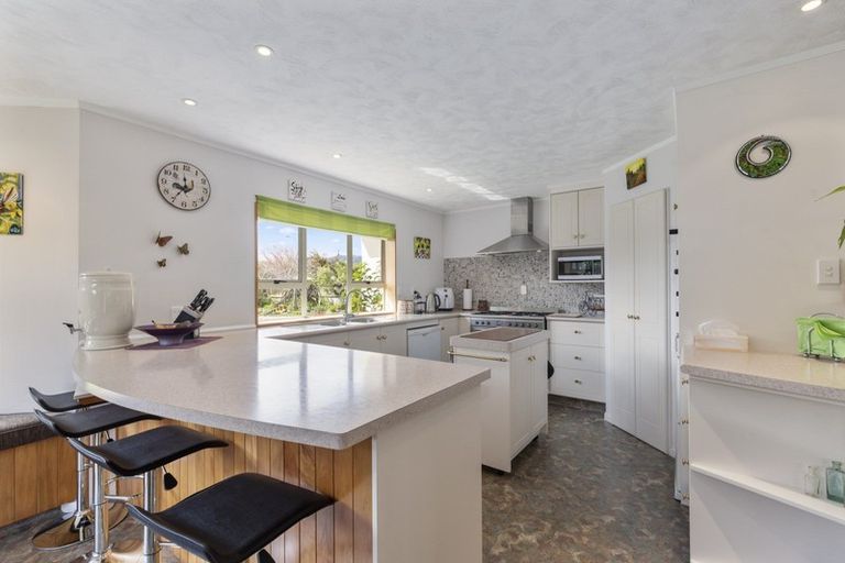 Photo of property in 10 Gimblett Court, Levin, 5510