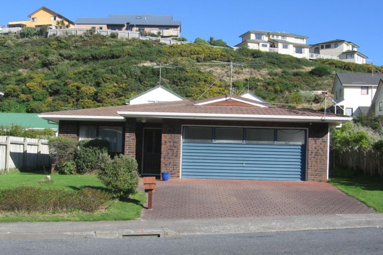 Photo of property in 73 Cortina Avenue, Johnsonville, Wellington, 6037