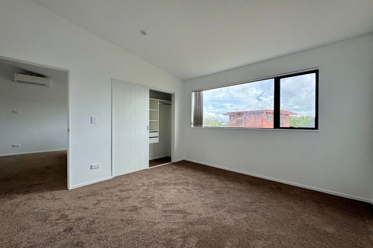 Photo of property in 86 Priestley Drive, Bucklands Beach, Auckland, 2014