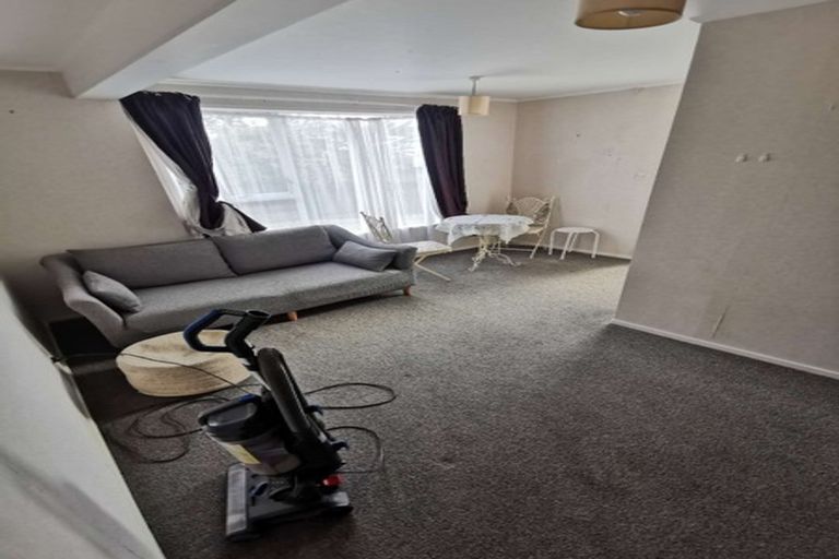 Photo of property in 30 Terra Nova Street, Glen Eden, Auckland, 0602