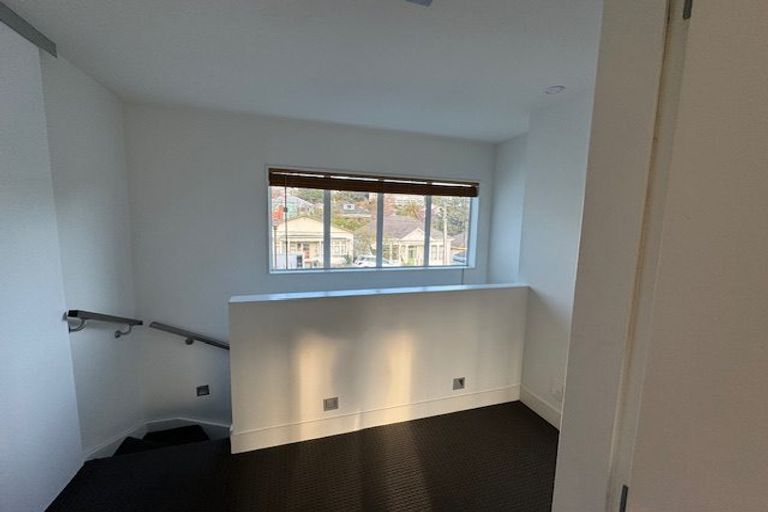 Photo of property in 6 Zohrab Street, Hataitai, Wellington, 6021