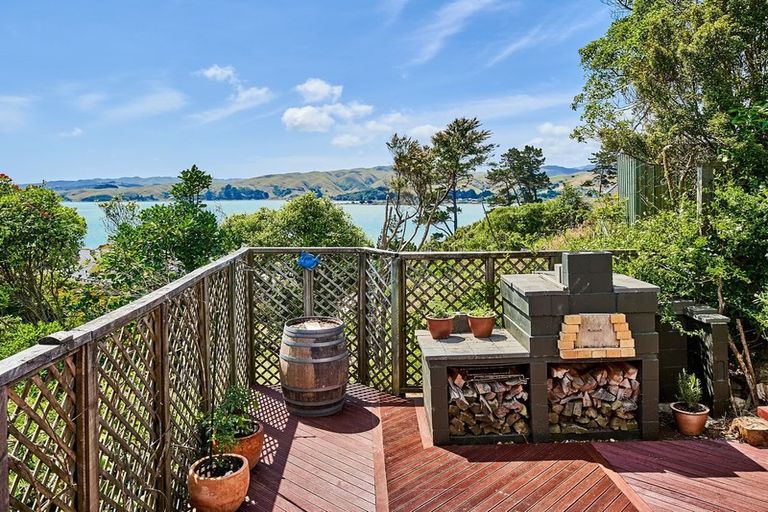 Photo of property in 50 Molyneux Close, Whitby, Porirua, 5024