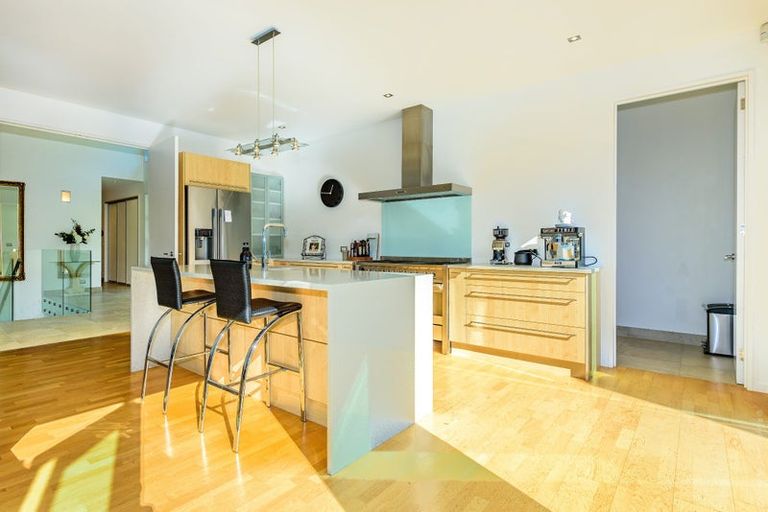 Photo of property in 115 Main Road, Governors Bay, Lyttelton, 8971