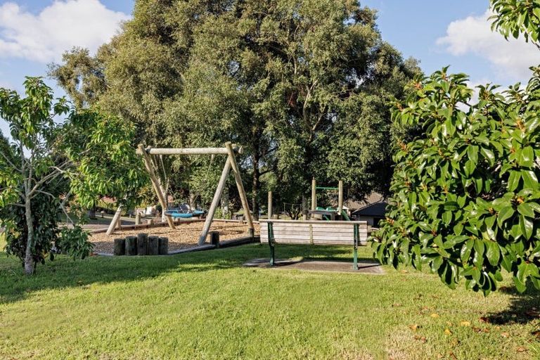 Photo of property in 42 Hallmark Rise, Bethlehem, Tauranga, 3110