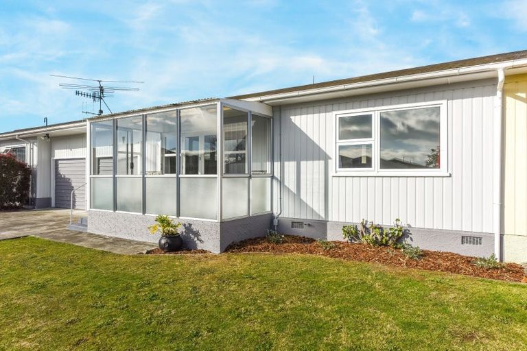 Photo of property in 2/25 Kipling Crescent, Stoke, Nelson, 7011