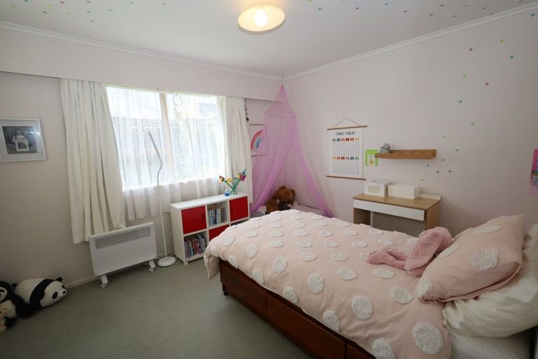 Photo of property in 12 Shelley Street, Otumoetai, Tauranga, 3110