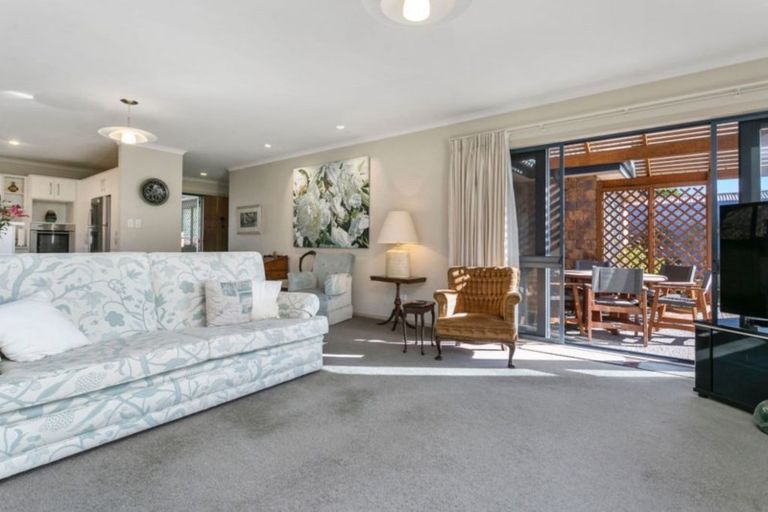 Photo of property in 44a Hall Street, Cambridge, 3434