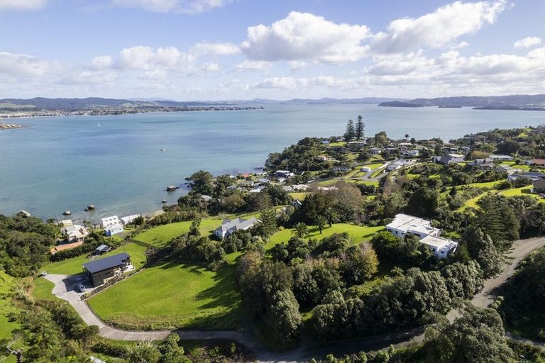 Photo of property in 14 The Heights, Whangarei Heads, Whangarei, 0174
