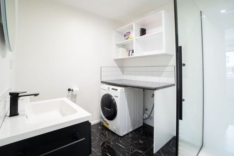 Photo of property in 75 Melksham Drive, Churton Park, Wellington, 6037