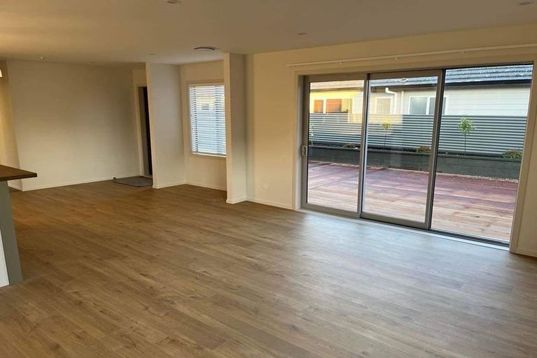 Photo of property in 33a O'dowd Road, Taradale, Napier, 4112