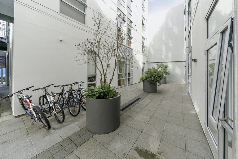 Photo of property in Hanson House, 13/27u Hanson Street, Mount Cook, Wellington, 6021