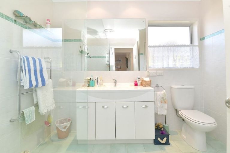 Photo of property in 93a Florence Avenue, Orewa, 0931