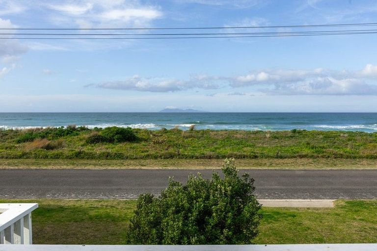 Photo of property in 112 Bway Road, Waihi Beach, 3611