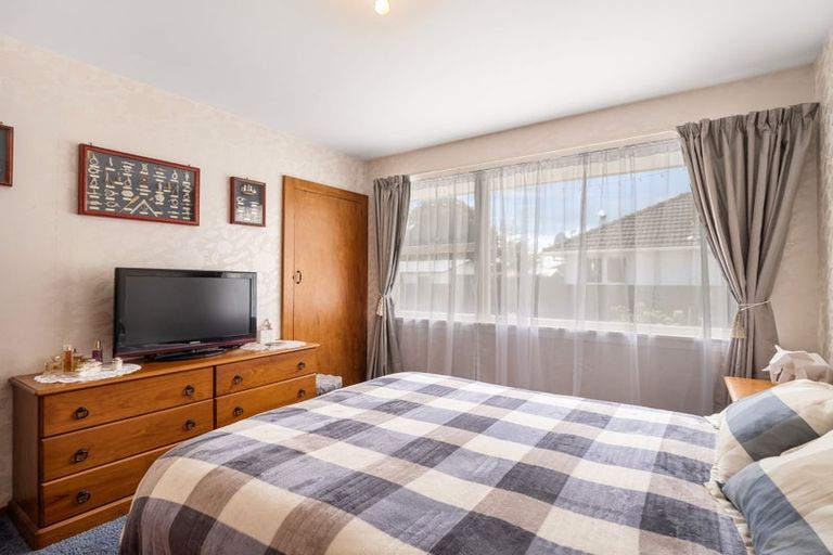 Photo of property in 12 Carters Road, Aranui, Christchurch, 8061