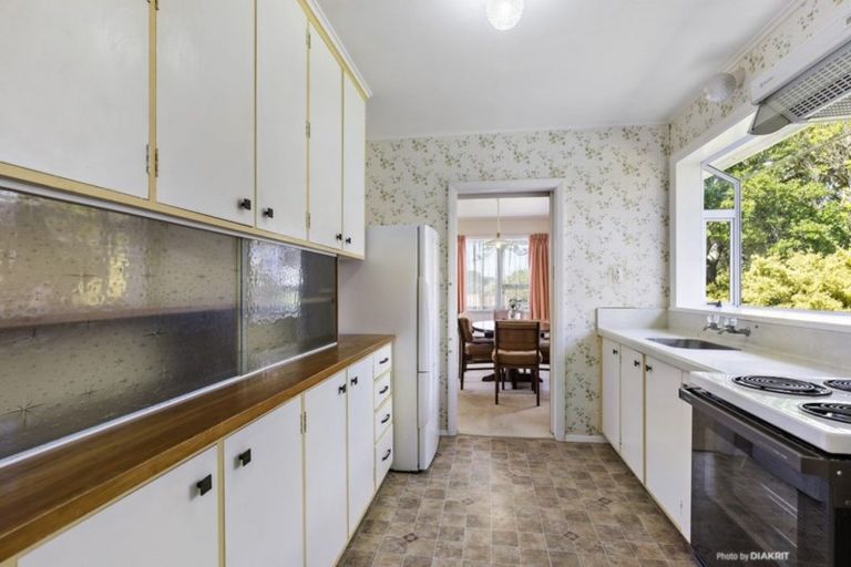 Photo of property in 145 Broderick Road, Johnsonville, Wellington, 6037