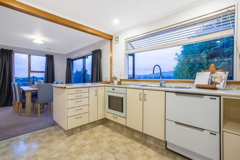 Photo of property in 25 Leeward Drive, Whitby, Porirua, 5024
