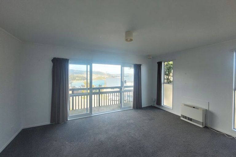 Photo of property in 24 Pennant Grove, Titahi Bay, Porirua, 5022