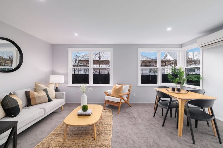 Photo of property in 139 Aorangi Road, Bryndwr, Christchurch, 8053