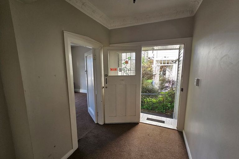 Photo of property in 302 Adelaide Road, Newtown, Wellington, 6021