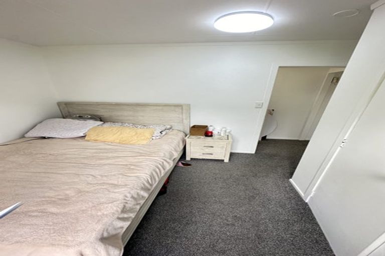 Photo of property in 14 Garton Drive, Massey, Auckland, 0614