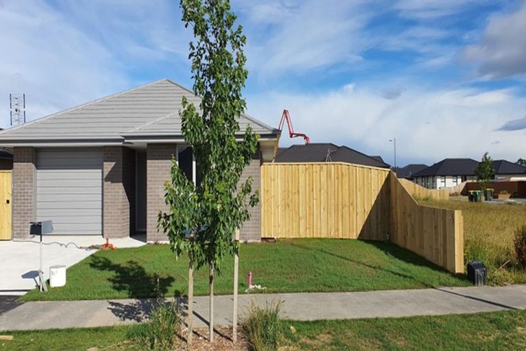 Photo of property in 13 Gracia Avenue, Rolleston, 7615