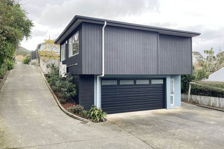 Photo of property in 39b Simla Crescent, Khandallah, Wellington, 6035