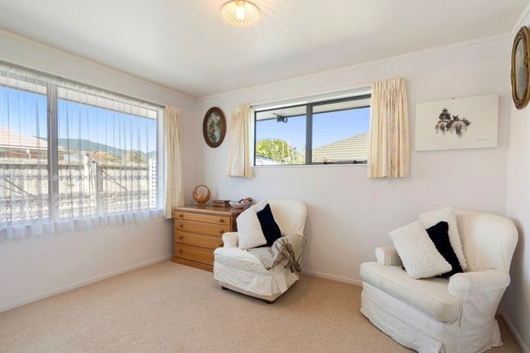 Photo of property in 32 Masefield Street, Stoke, Nelson, 7011