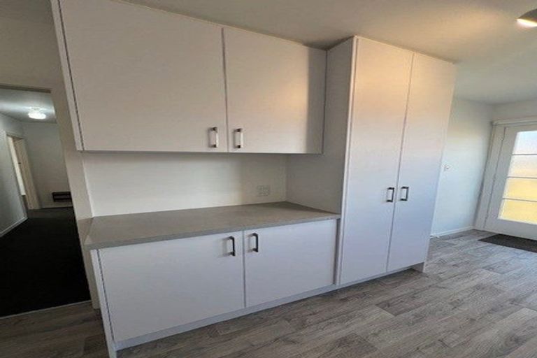 Photo of property in 2/15 Bowen Street, Upper Riccarton, Christchurch, 8041