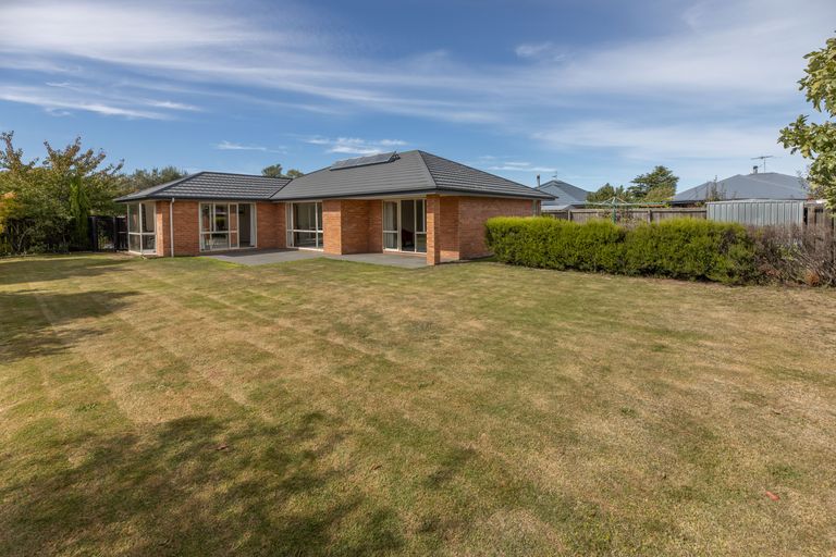 Photo of property in 8 Mondrian Lane, Rolleston, 7614