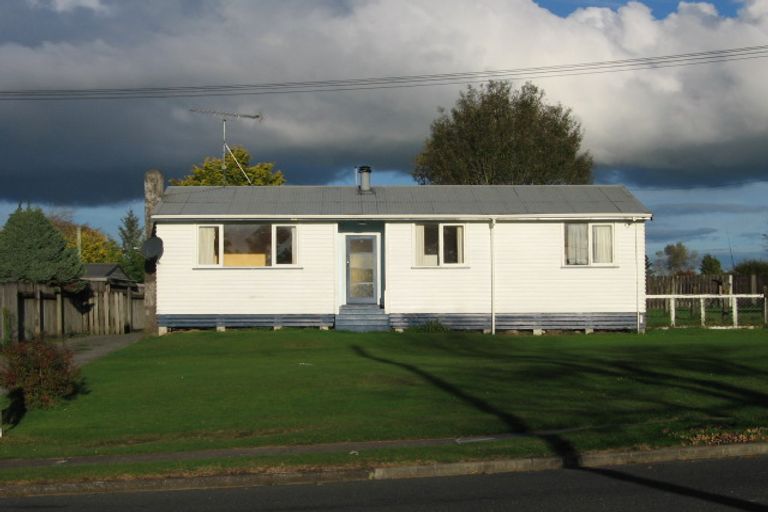Photo of property in 27 Lomond Avenue, Tokoroa, 3420