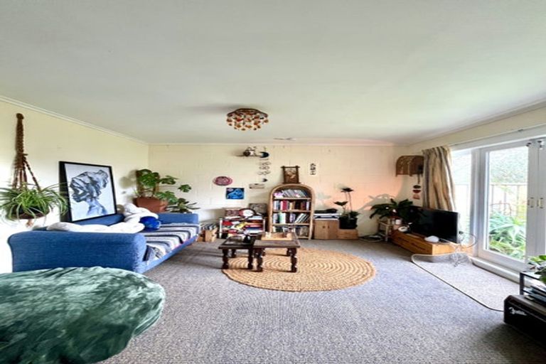 Photo of property in 5e Harrold Street, Highbury, Wellington, 6012