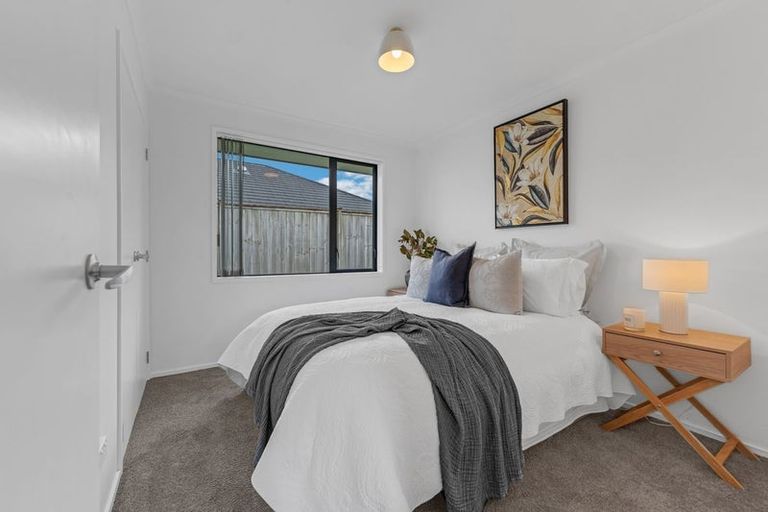 Photo of property in 24 Pyne Crescent, Pokeno, 2402