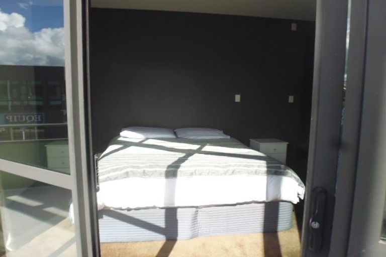 Photo of property in Petone Dental Centre, 374 Jackson Street, Petone, Lower Hutt, 5012